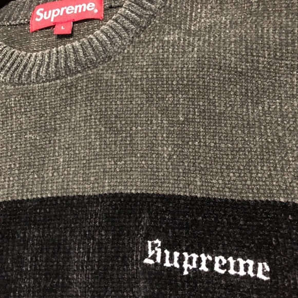Supreme - Picture 7 of 9